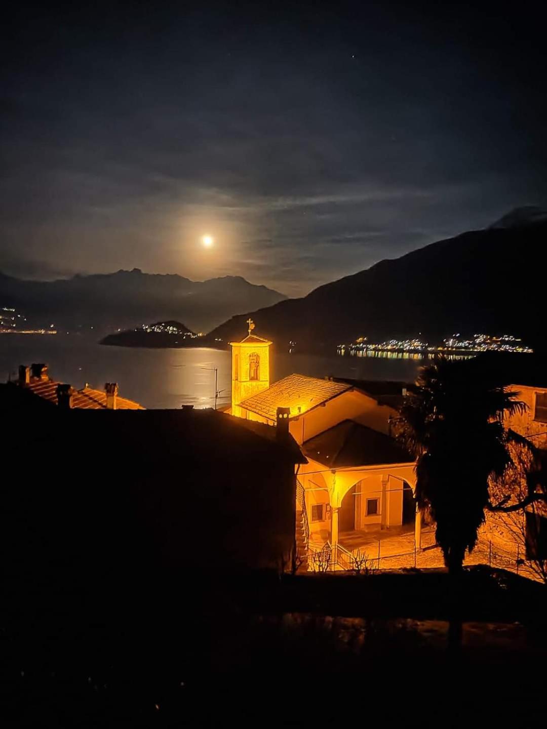 Balcony On Lake Pianello Pianello Del Lario 外观 照片